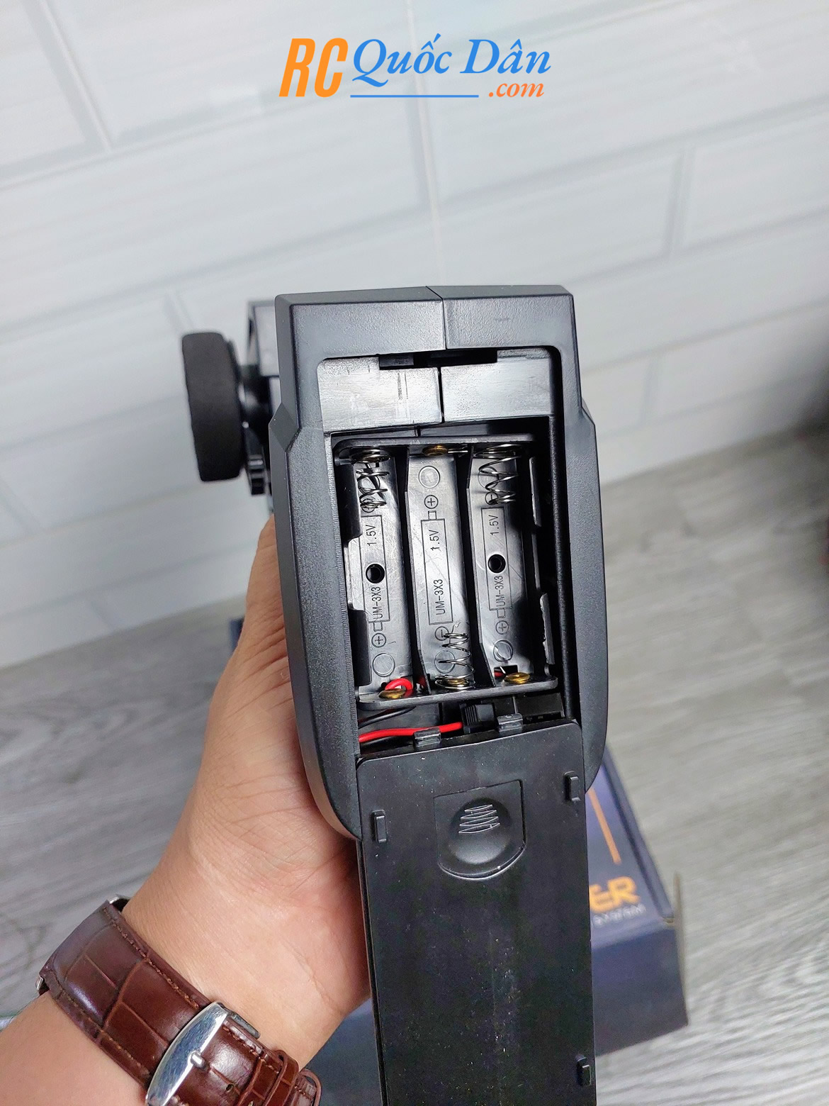 Tay điều khiển MN 6 kênh Tay điều khiển MN 6 kênh